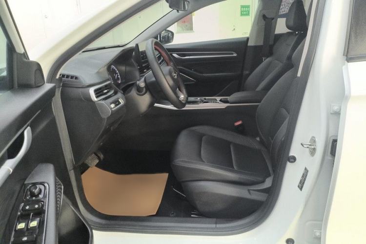 Used Geely Auto Emgrand 2023 4th Generation Champion Edition 1.5L CVT Luxury Model Left Front Seat