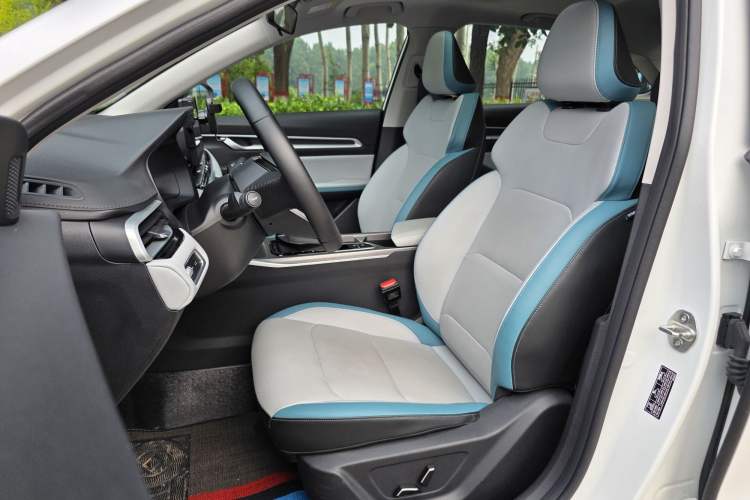 Used Geely Auto Emgrand 2023 4th Generation Champion Edition 1.5L CVT Flagship Model Left Front Seat