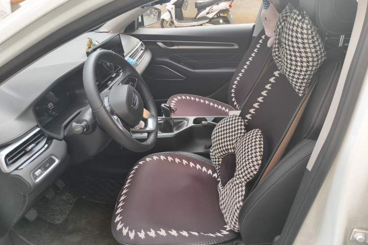 Used Geely Auto Emgrand 2023 4th Generation Champion Edition 1.5L Manual Luxury Model Left Front Seat