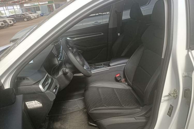 Used Geely Auto Emgrand 2023 4th Generation Champion Edition 1.5L CVT Luxury Model Left Front Seat