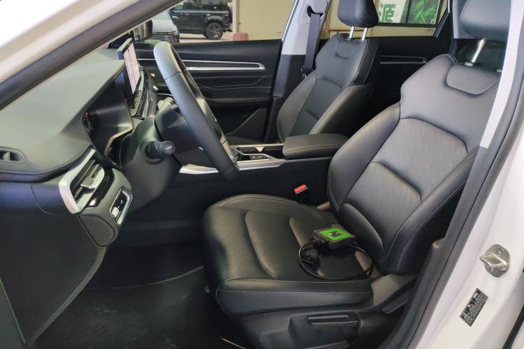 Used Geely Auto Emgrand 2023 4th Generation Champion Edition 1.5L CVT Luxury Model Left Front Seat