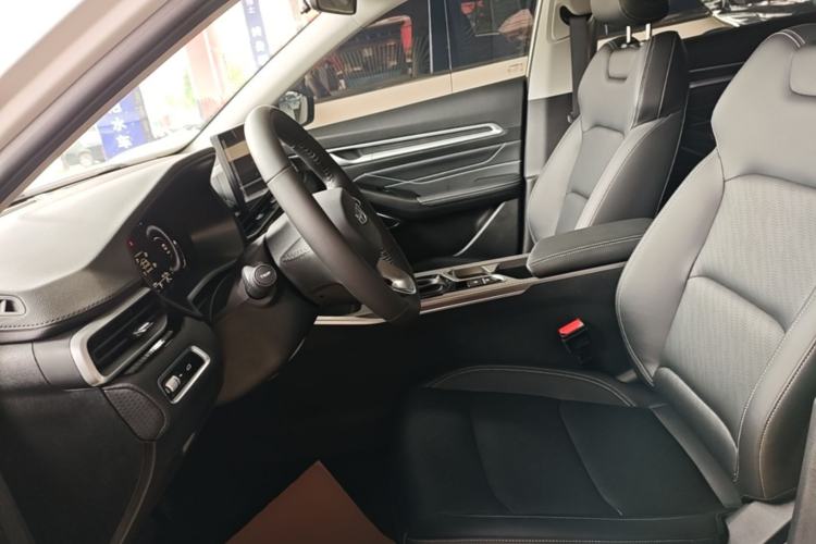 Used Geely Auto Emgrand 2023 4th Generation Champion Edition 1.5L CVT Prestige Model Left Front Seat
