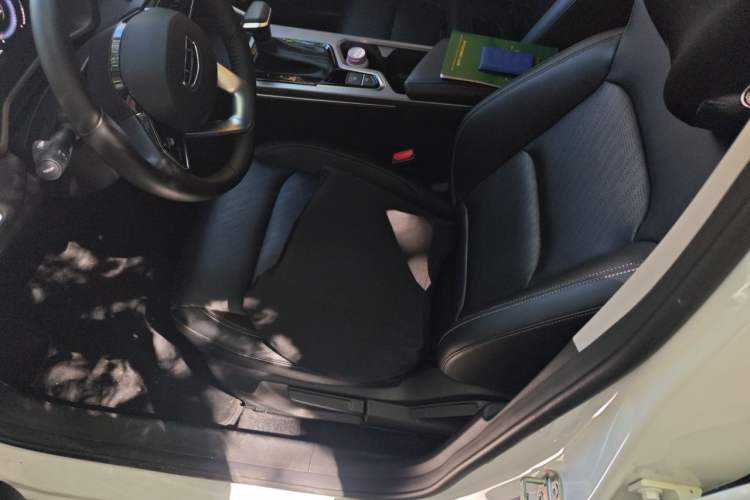 Used Geely Auto Emgrand 2023 4th Generation Champion Edition 1.5L CVT Prestige Model Left Front Seat