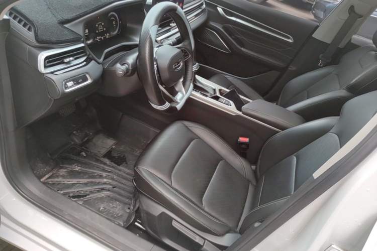 Used Geely Auto Emgrand 2023 4th Generation Champion Edition 1.5L CVT Prestige Model Left Front Seat