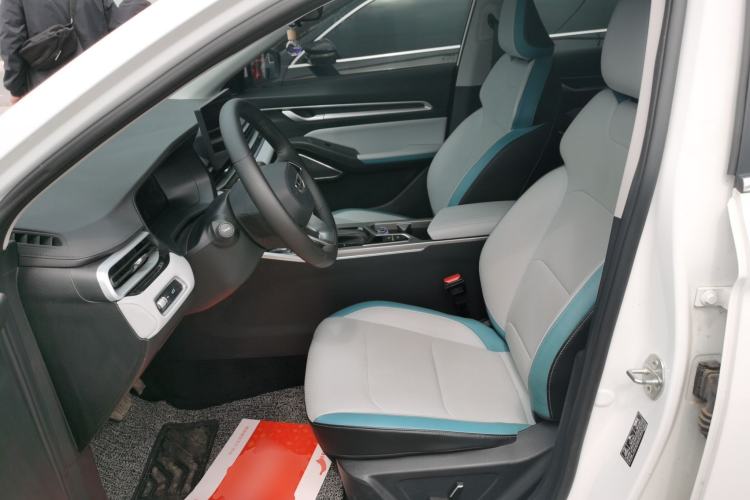 Used Geely Auto Emgrand 2023 4th Generation Champion Edition 1.5L CVT Flagship Model Left Front Seat