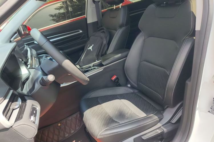 Used Geely Auto Emgrand 2023 4th Generation Champion Edition 1.5L CVT Prestige Model Left Front Seat