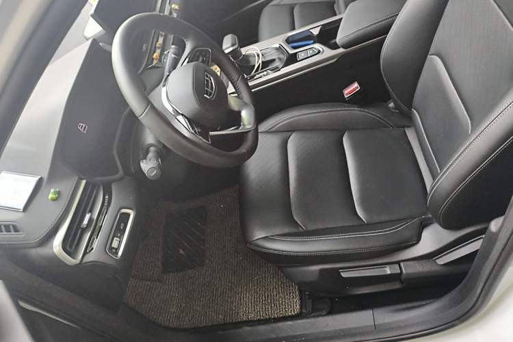 Used Geely Auto Emgrand 2023 4th Generation Champion Edition 1.5L CVT Prestige Model Left Front Seat