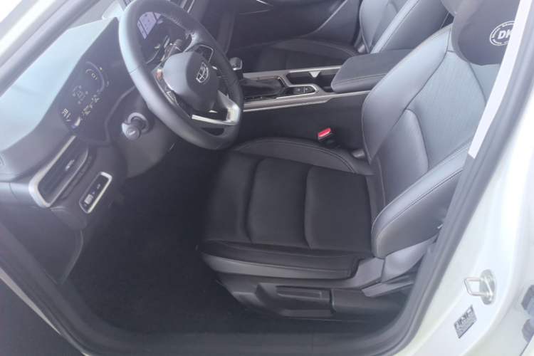 Used Geely Auto Emgrand 2023 4th Generation Champion Edition 1.5L CVT Luxury Model Left Front Seat