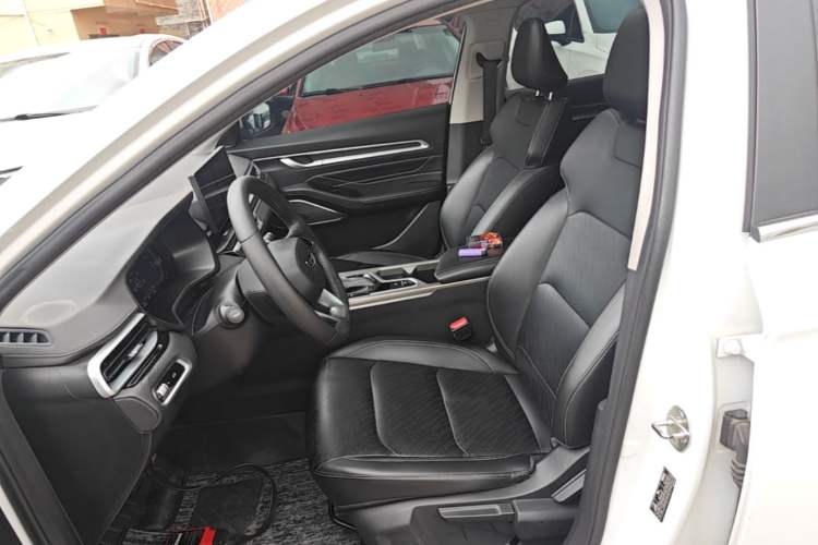 Used Geely Auto Emgrand 2023 4th Generation Champion Edition 1.5L CVT Prestige Model Left Front Seat
