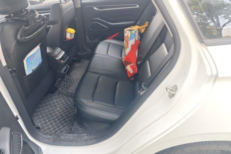 Used Geely Auto Emgrand 2023 4th Generation Champion Edition 1.5L Manual Luxury Model Left Rear Seat