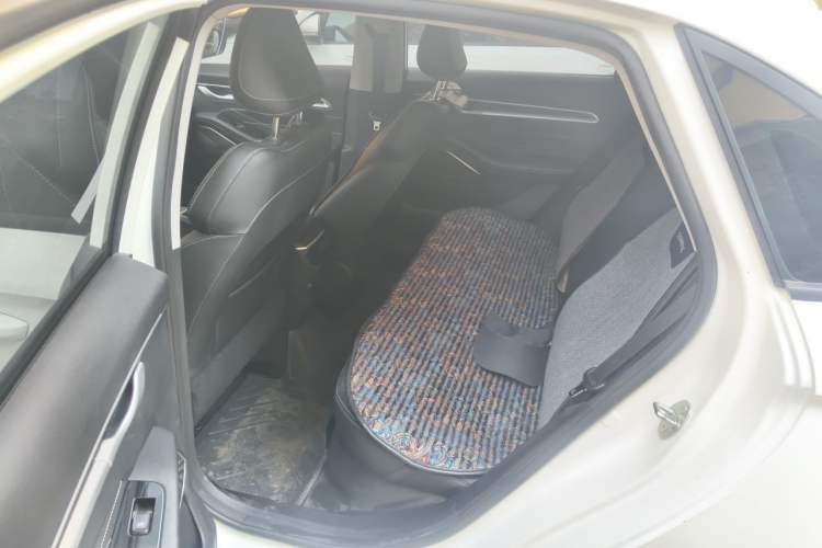 Used Geely Auto Emgrand 2023 4th Generation Champion Edition 1.5L Manual Luxury Model Left Rear Seat