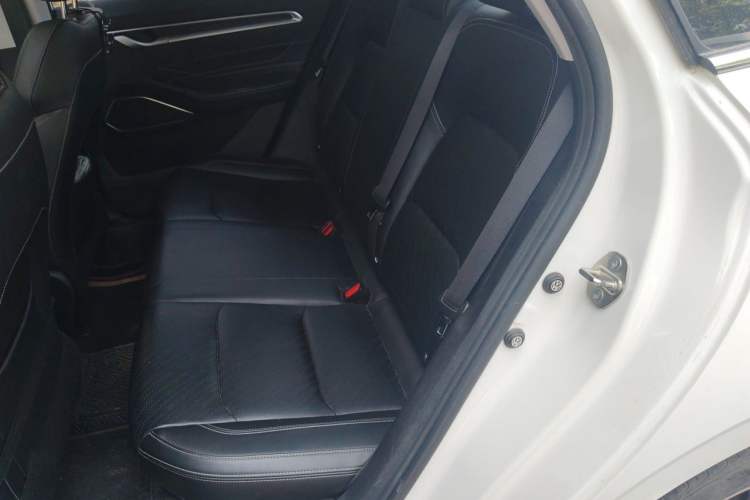 Used Geely Auto Emgrand 2023 4th Generation Champion Edition 1.5L CVT Prestige Model Left Rear Seat