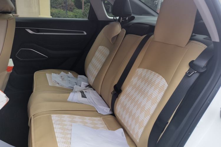 Used Geely Auto Emgrand 2023 4th Generation Champion Edition 1.5L CVT Luxury Model Left Rear Seat