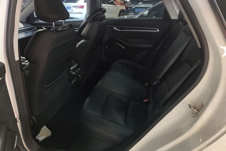 Used Geely Auto Emgrand 2023 4th Generation Champion Edition 1.5L CVT Luxury Model Left Rear Seat