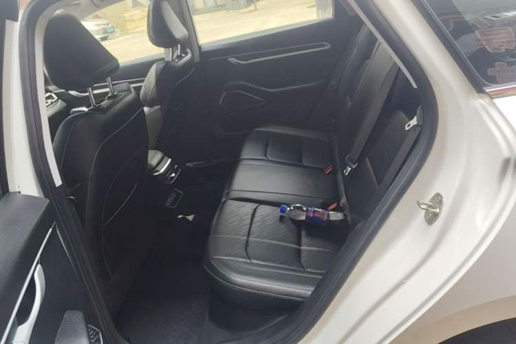 Used Geely Auto Emgrand 2023 4th Generation Champion Edition 1.5L CVT Prestige Model Left Rear Seat