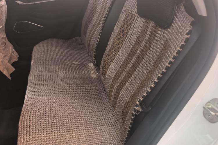 Used Geely Auto Emgrand 2023 4th Generation Champion Edition 1.5L Manual Luxury Model Left Rear Seat