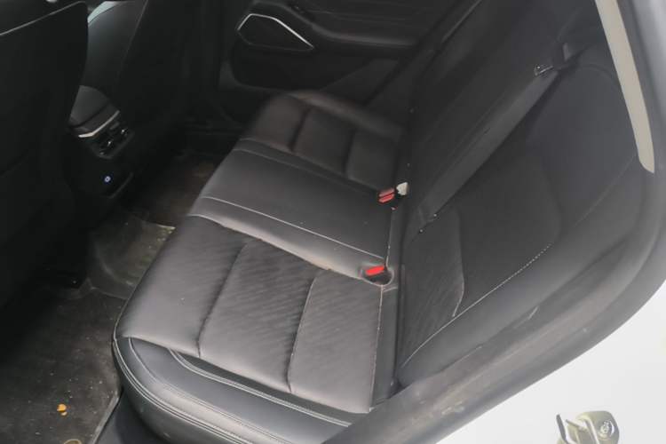 Used Geely Auto Emgrand 2023 4th Generation Champion Edition 1.5L CVT Prestige Model Left Rear Seat