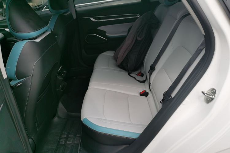 Used Geely Auto Emgrand 2023 4th Generation Champion Edition 1.5L CVT Flagship Model Left Rear Seat