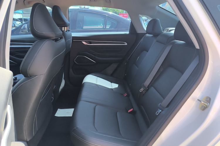 Used Geely Auto Emgrand 2023 4th Generation Champion Edition 1.5L Manual Luxury Model Left Rear Seat