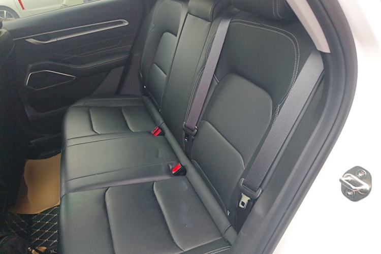 Used Geely Auto Emgrand 2023 4th Generation Champion Edition 1.5L CVT Prestige Model Left Rear Seat