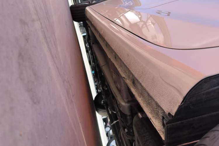 Used Geely Auto Emgrand 2023 4th Generation Champion Edition 1.5L Manual Luxury Model Left Side Sill