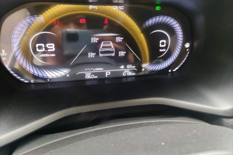 Used Geely Auto Emgrand 2023 4th Generation Champion Edition 1.5L CVT Prestige Model Odometer Close Up