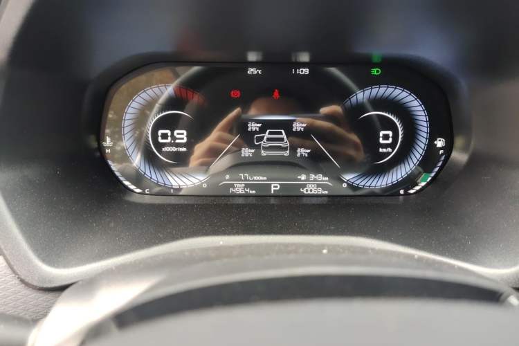 Used Geely Auto Emgrand 2023 4th Generation Champion Edition 1.5L CVT Luxury Model Odometer Close Up