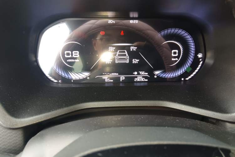 Used Geely Auto Emgrand 2023 4th Generation Champion Edition 1.5L CVT Prestige Model Odometer Close Up