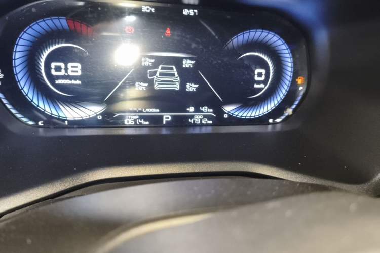 Used Geely Auto Emgrand 2023 4th Generation Champion Edition 1.5L CVT Luxury Model Odometer Close Up