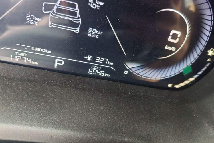 Used Geely Auto Emgrand 2023 4th Generation Champion Edition 1.5L CVT Luxury Model Odometer Close Up