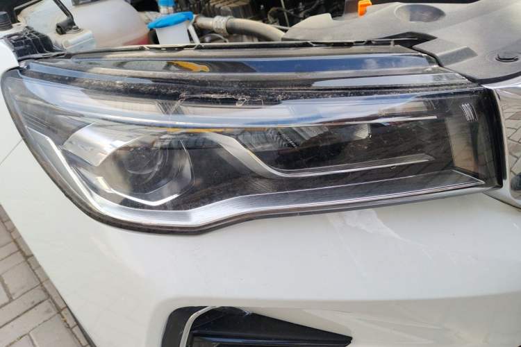 Used Geely Auto Emgrand 2023 4th Generation Champion Edition 1.5L CVT Prestige Model Right Front Headlight