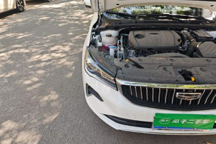 Used Geely Auto Emgrand 2023 4th Generation Champion Edition 1.5L CVT Prestige Model Right Front Headlight