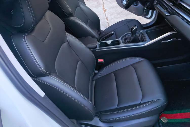 Used Geely Auto Emgrand 2023 4th Generation Champion Edition 1.5L Manual Luxury Model Right Front Seat