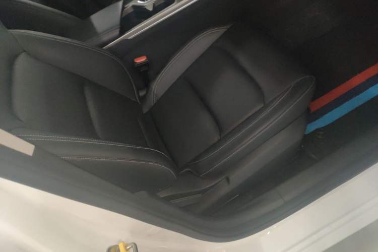 Used Geely Auto Emgrand 2023 4th Generation Champion Edition 1.5L CVT Prestige Model Right Front Seat