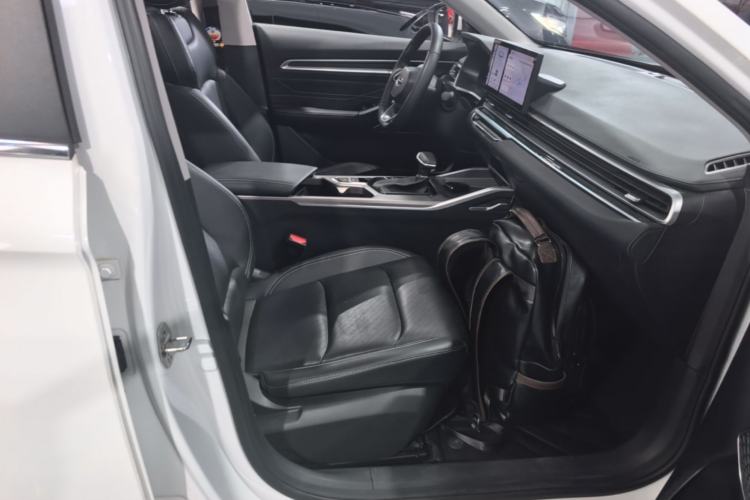 Used Geely Auto Emgrand 2023 4th Generation Champion Edition 1.5L CVT Prestige Model Right Front Seat