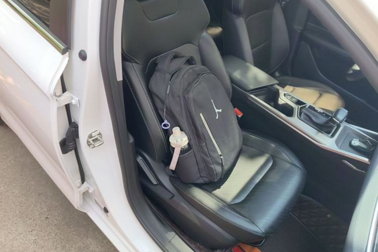 Used Geely Auto Emgrand 2023 4th Generation Champion Edition 1.5L CVT Prestige Model Right Front Seat