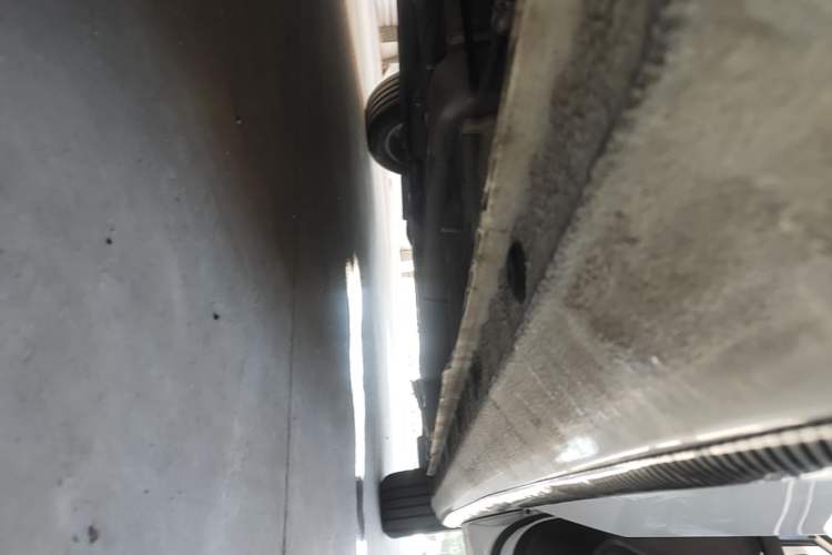 Used Geely Auto Emgrand 2023 4th Generation Champion Edition 1.5L Manual Luxury Model Right Side Sill