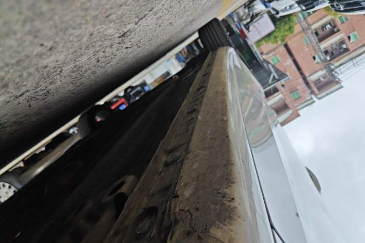 Used Geely Auto Emgrand 2023 4th Generation Champion Edition 1.5L CVT Prestige Model Right Side Sill