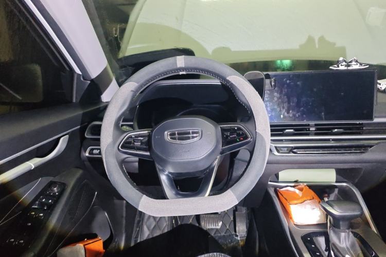 Used Geely Auto Emgrand 2023 4th Generation Champion Edition 1.5L CVT Prestige Model Steering Wheel