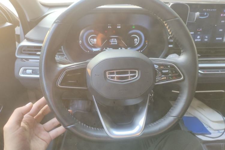 Used Geely Auto Emgrand 2023 4th Generation Champion Edition 1.5L Manual Luxury Model Steering Wheel