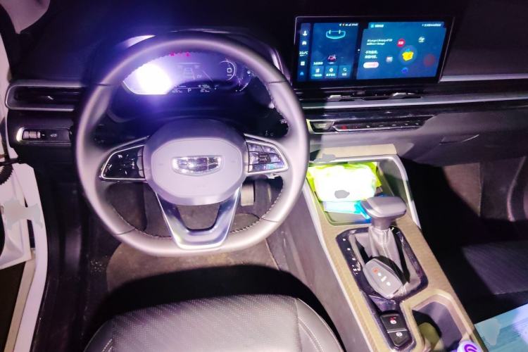Used Geely Auto Emgrand 2023 4th Generation Champion Edition 1.5L CVT Prestige Model Steering Wheel