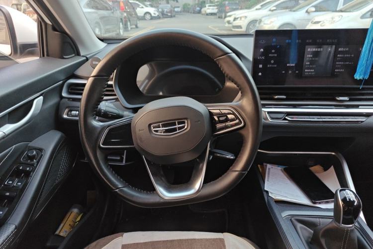 Used Geely Auto Emgrand 2023 4th Generation Champion Edition 1.5L Manual Luxury Model Steering Wheel