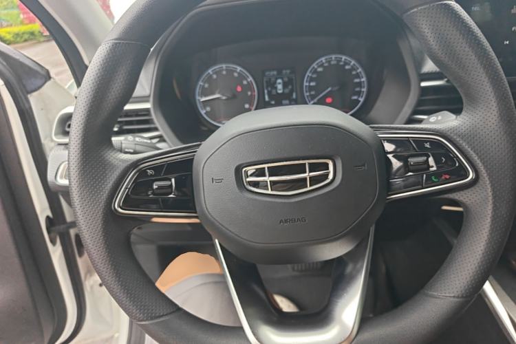 Used Geely Auto Emgrand 2023 4th Generation Champion Edition 1.5L CVT Luxury Model Steering Wheel