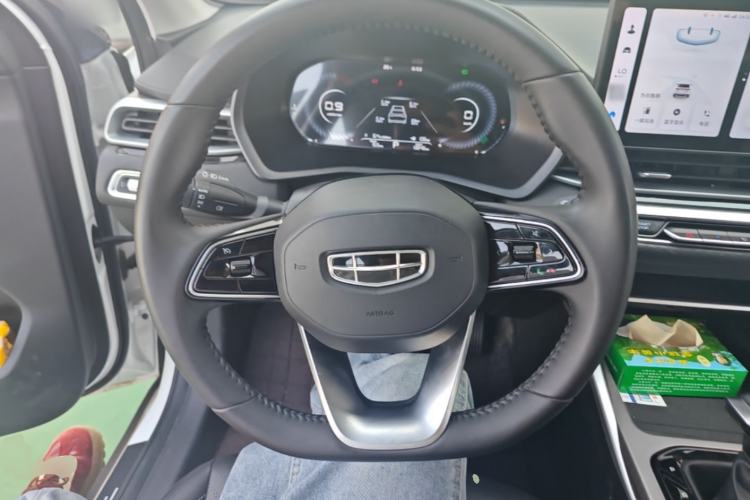 Used Geely Auto Emgrand 2023 4th Generation Champion Edition 1.5L CVT Prestige Model Steering Wheel