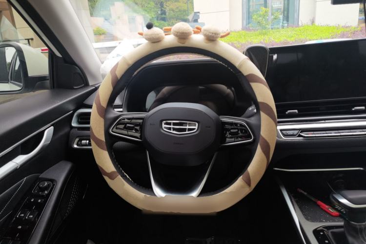 Used Geely Auto Emgrand 2023 4th Generation Champion Edition 1.5L CVT Luxury Model Steering Wheel