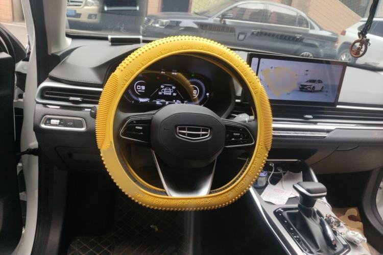 Used Geely Auto Emgrand 2023 4th Generation Champion Edition 1.5L CVT Prestige Model Steering Wheel