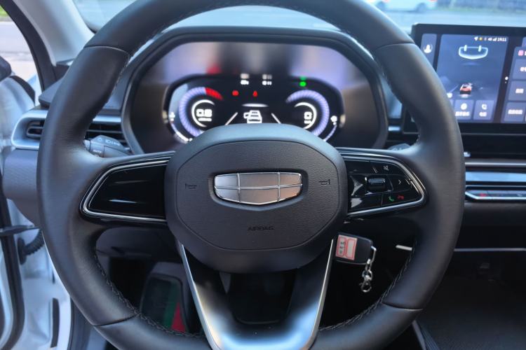 Used Geely Auto Emgrand 2023 4th Generation Champion Edition 1.5L Manual Luxury Model Steering Wheel