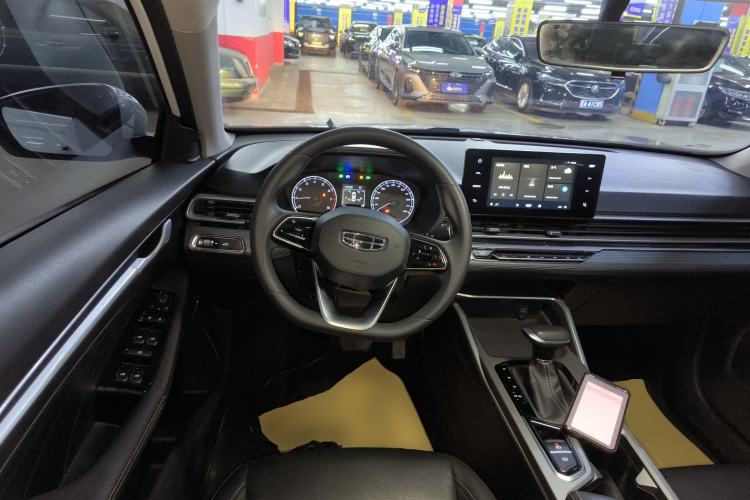 Used Geely Auto Emgrand 2023 4th Generation Champion Edition 1.5L CVT Luxury Model Steering Wheel