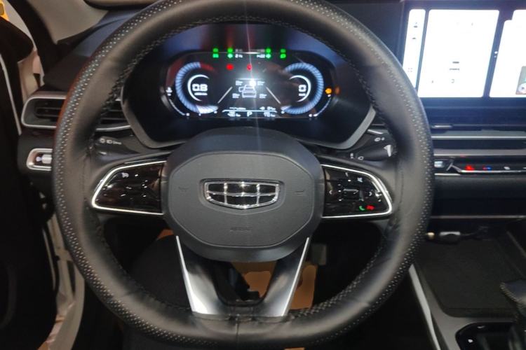 Used Geely Auto Emgrand 2023 4th Generation Champion Edition 1.5L CVT Luxury Model Steering Wheel