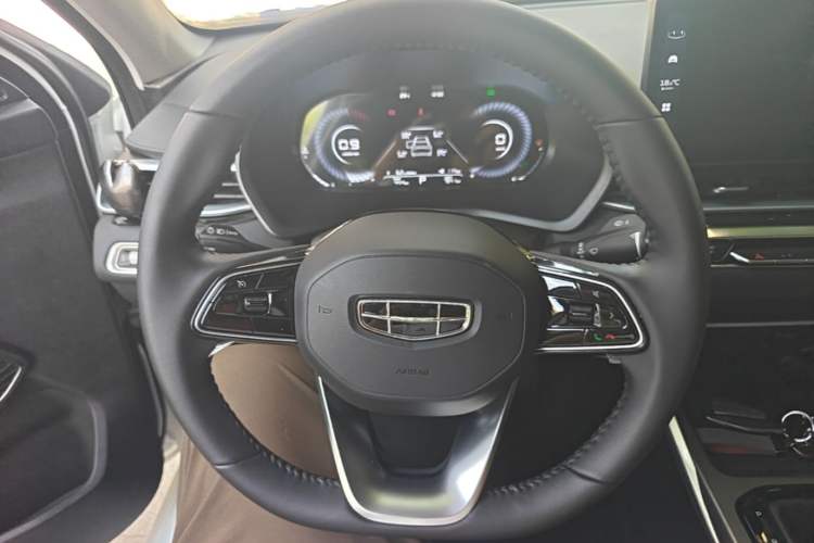 Used Geely Auto Emgrand 2023 4th Generation Champion Edition 1.5L CVT Luxury Model Steering Wheel
